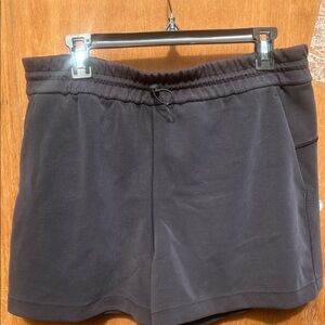 Lululemon sz 12 lot of 6. Must see.